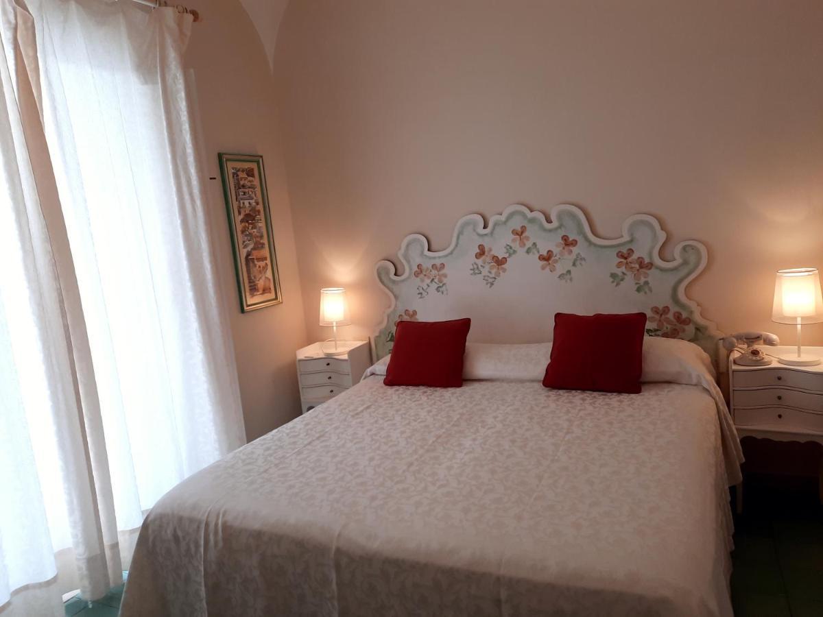 Villa La Tartana Positano Eksteriør billede