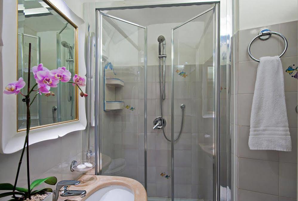 Villa La Tartana Positano Eksteriør billede
